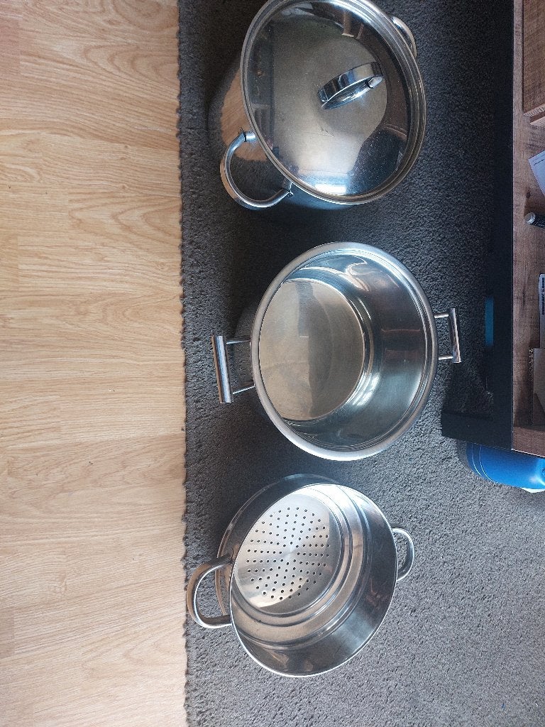 1 grote rv pan rond 25cm hoogte 16cm inductie, Huis en Inrichting, Keuken | Potten en Pannen, Gebruikt, Overige typen, Met handvatten