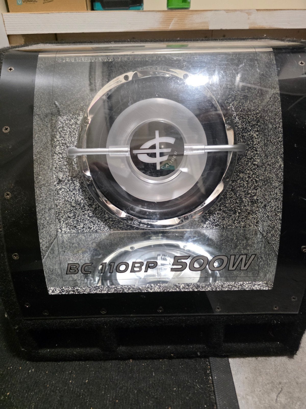 Subwoofer met Versterker - BC110BP 500W & CA1500E 700, Auto diversen, Ophalen, Gebruikt