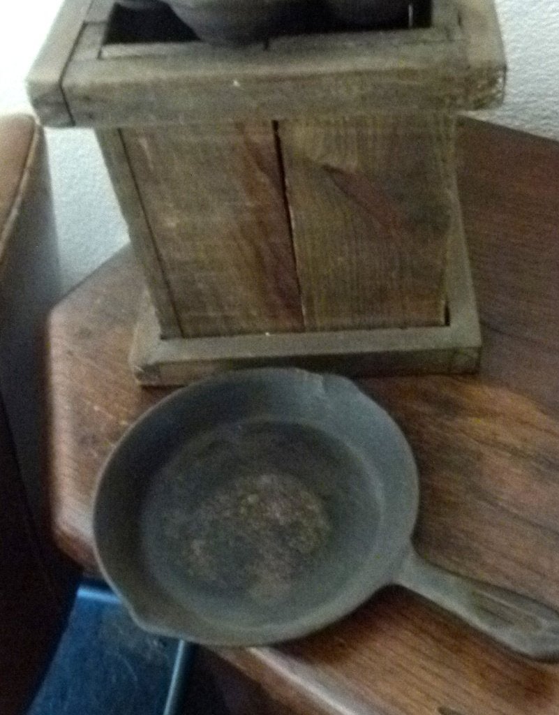 antieke stoof met gietijzeren pan, Ophalen of Verzenden