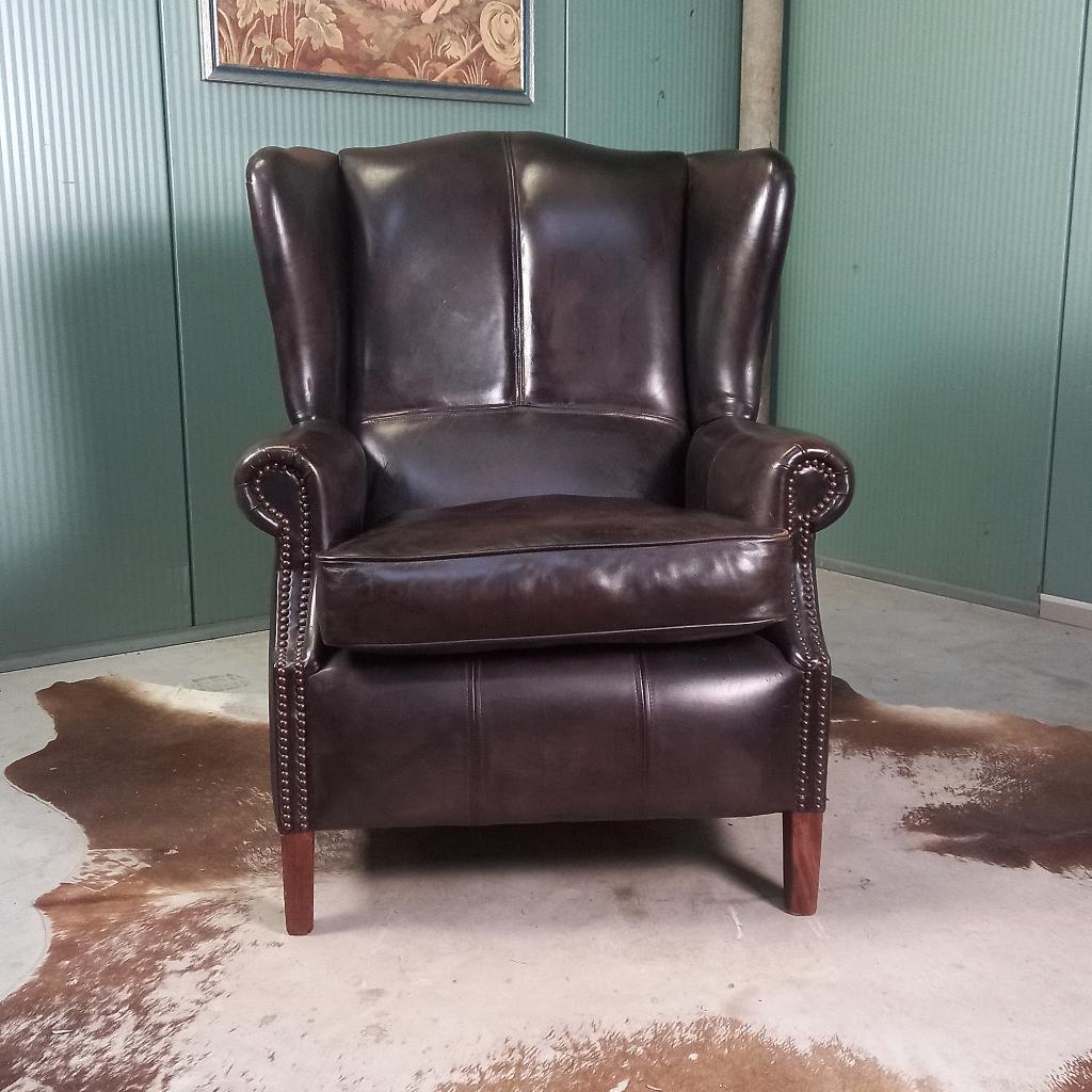 Stoere zwarte schaapsleren vintage Bendic wingback fauteuil, Huis en Inrichting, Fauteuils, Ophalen of Verzenden, 75 tot 100 cm