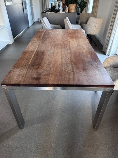 Bert Plantagie type Bridge Noten Eetkamertafel en Salontafel, Ophalen, Modern RVS met notenhout, 50 tot 100 cm, Zo goed als nieuw