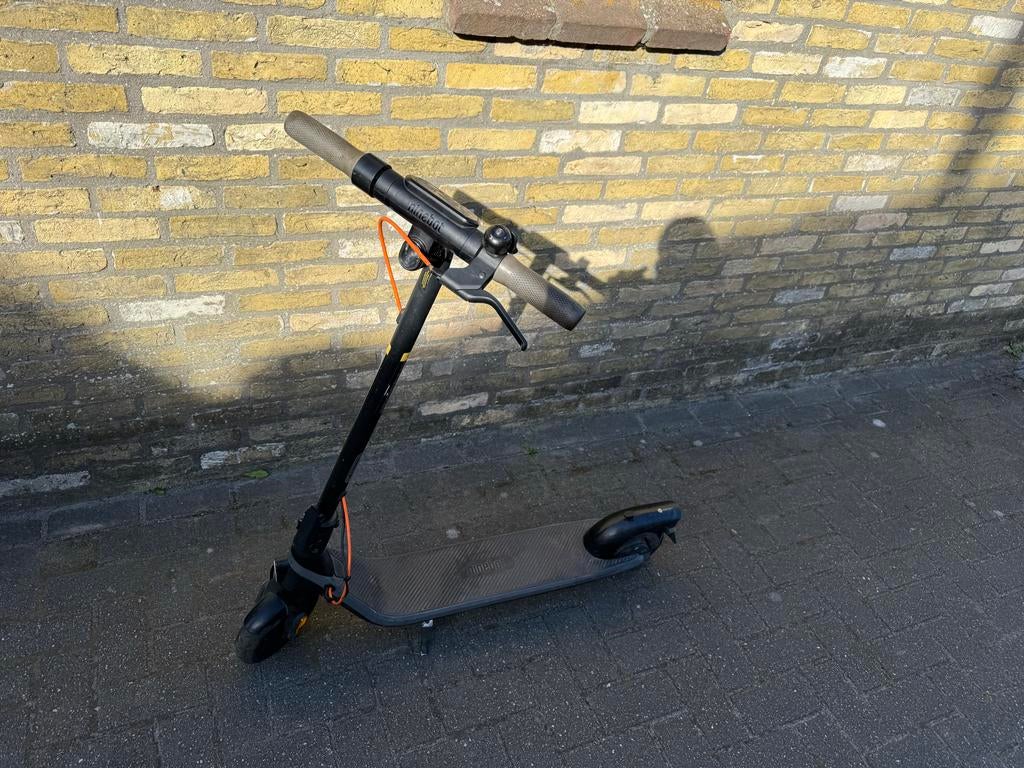 Ninebot E2 plus elektrische step, Ophalen of Verzenden, Zo goed als nieuw, Ninebot, Elektrische step (E-scooter)