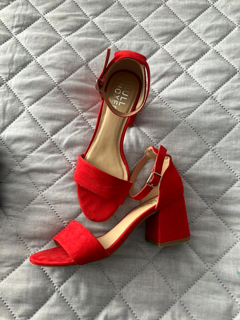 Mooie rode leren damesschoenen maat 36, Kleding | Dames, Schoenen, Ophalen, Zo goed als nieuw, Rood