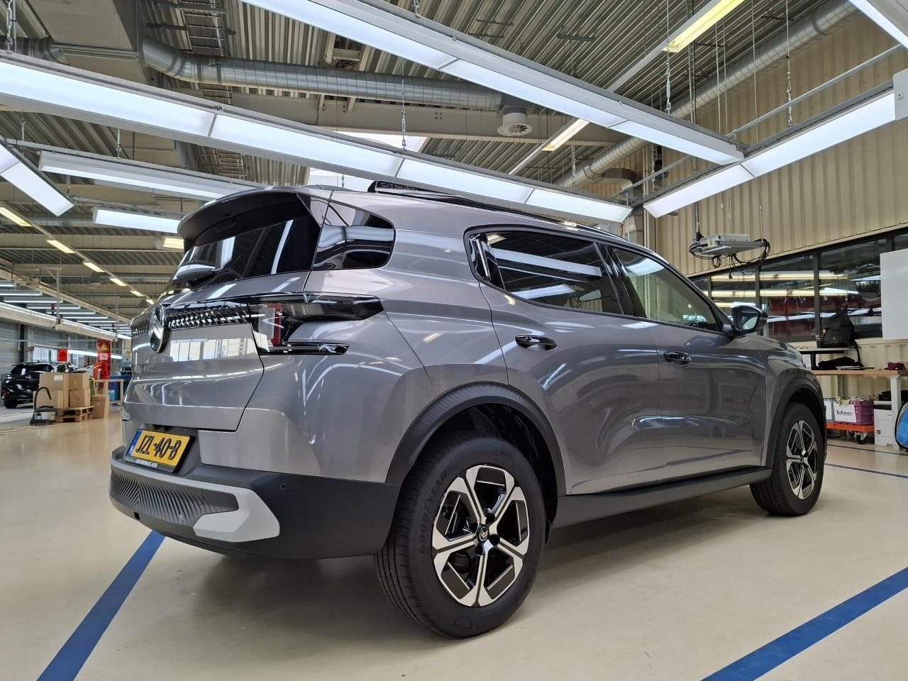 Citroën Ë-C3 Aircross Max 113pk Extended Range 54 kWh, Auto's, Dealer onderhouden, Stof, Gebruikt, Zwart