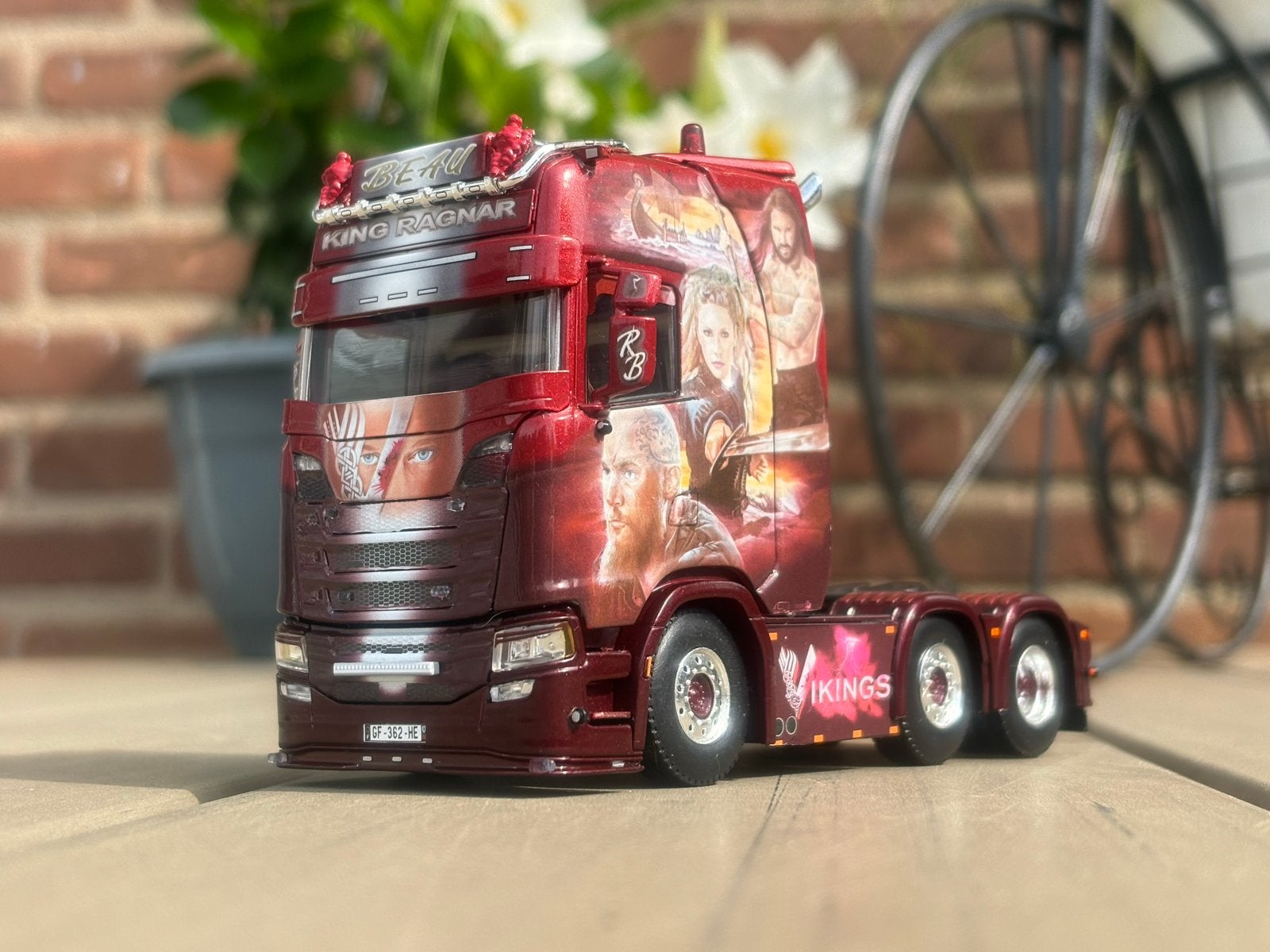WSI Models Scania S King Ragnar Vikings vrachtwagen, Ophalen of Verzenden, Zo goed als nieuw, Bus of Vrachtwagen, Wsi
