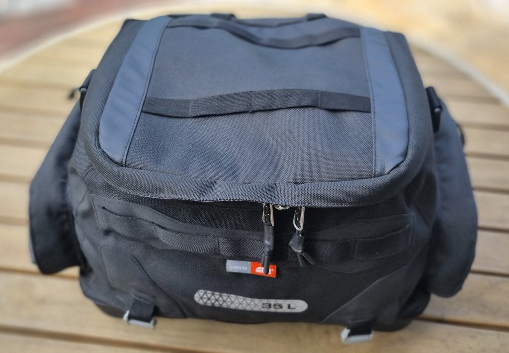 Givi zadeltas 35ltr UT805, Ophalen of Verzenden, Zo goed als nieuw