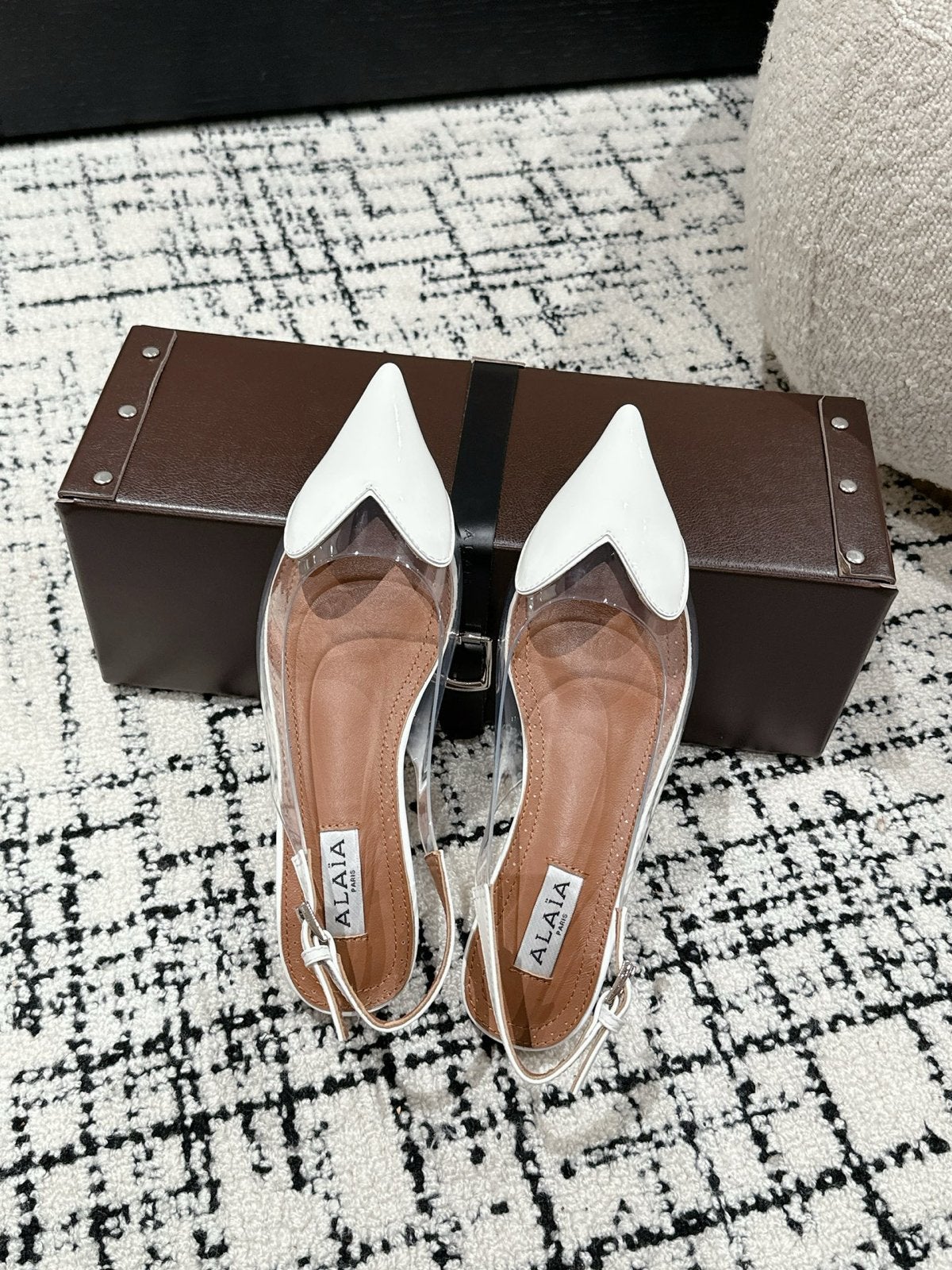 Alaïa Hakken Dames - Elegant en Stijlvol, Ophalen of Verzenden, Gedragen, Wit, Pumps