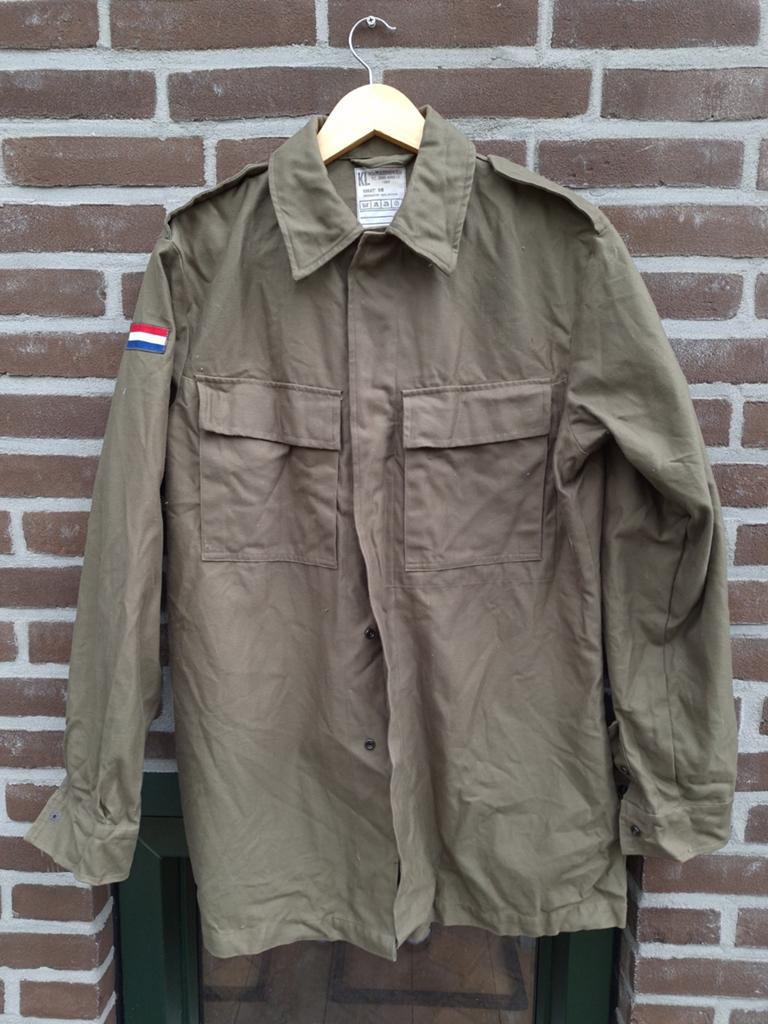 Originele vintage Nederlandse Leger Jas - Maat 96, Ophalen of Verzenden, Landmacht, Nederland, Kleding of Schoenen