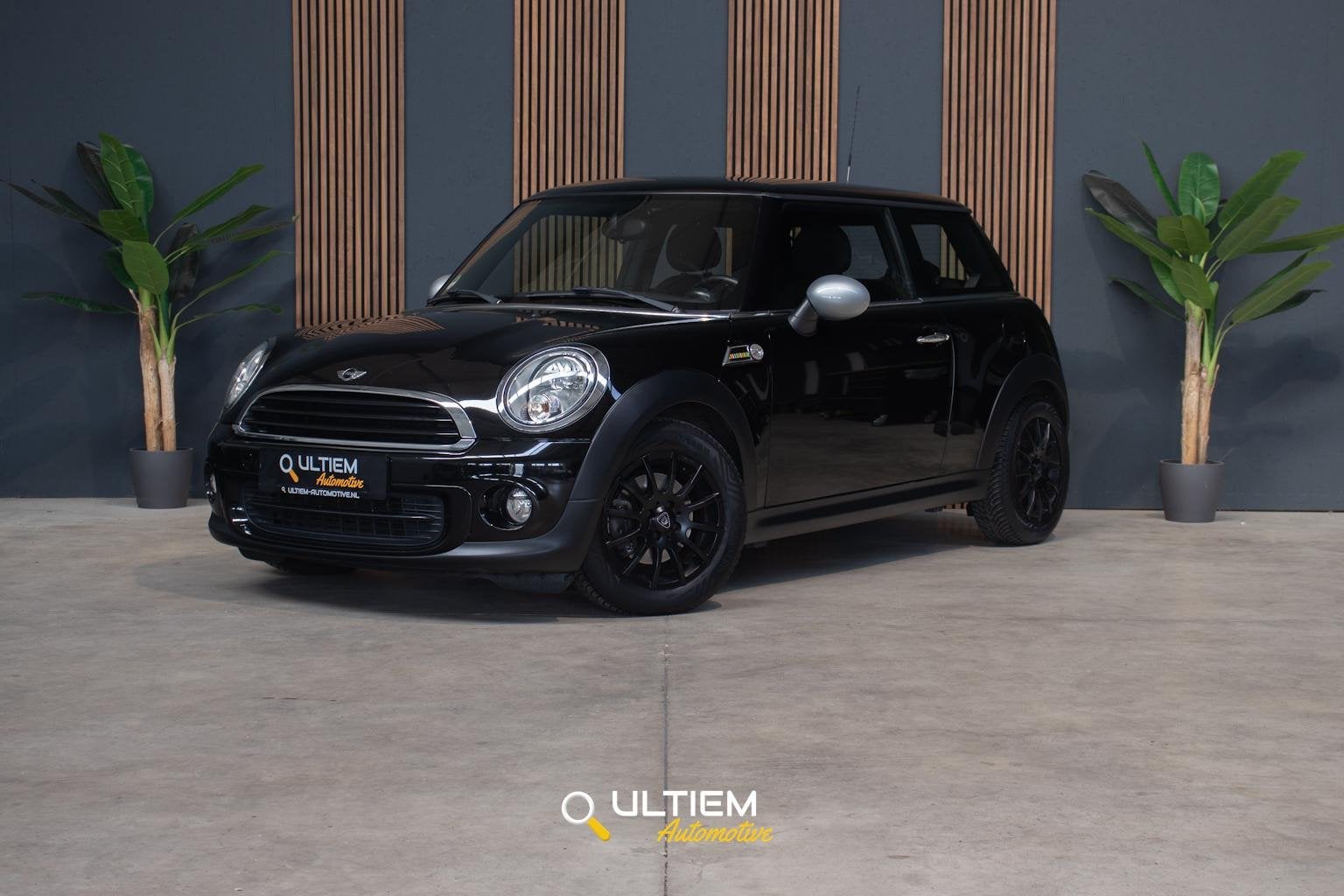 MINI One 1.6 Chili 2013 | Airco, Lichtmetalen Velgen, Auto's, Voorwielaandrijving, Stof, Gebruikt, Zwart
