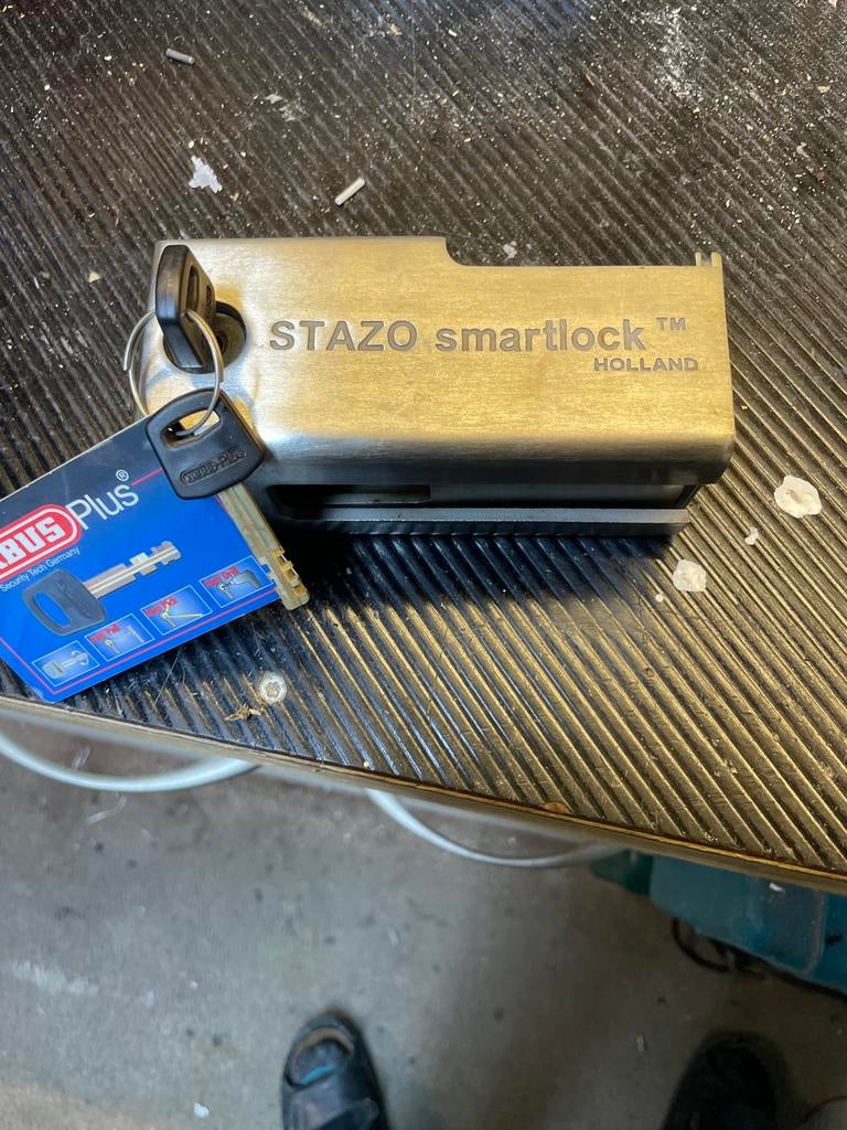 STAZO Buitenboordmotor Slot - Smartlock Holland, Ophalen of Verzenden, Gebruikt, Motor en Techniek