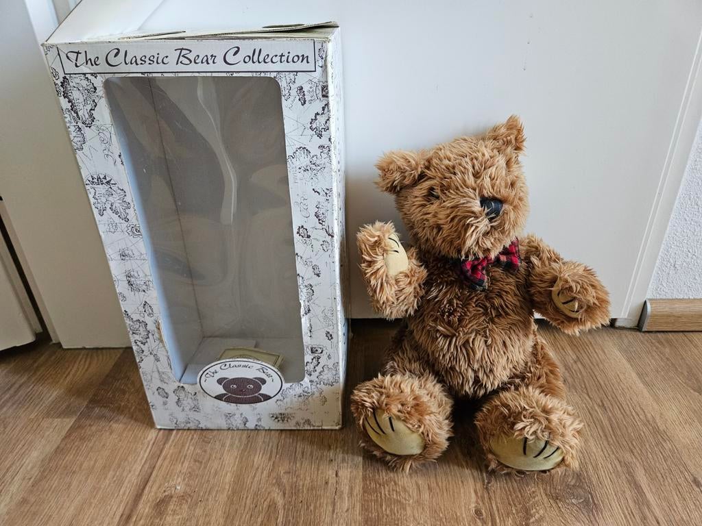 Grote teddybeer - The Classic Bear Collection, Met doos, Beer, Ophalen of Verzenden, Zo goed als nieuw