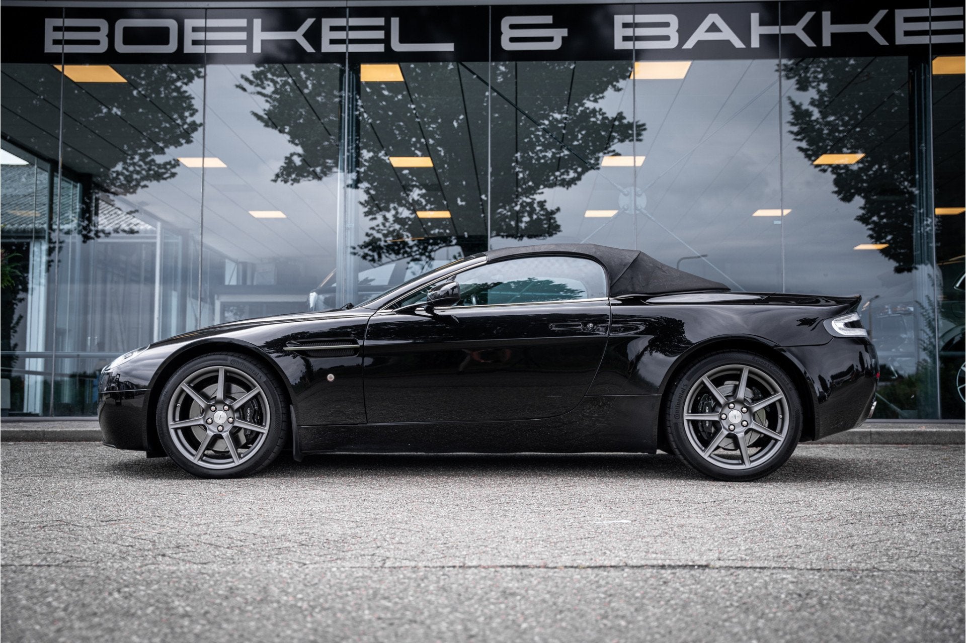 Aston Martin V8 Vantage Roadster 4.3 V8 Sportshift * Facelif, Auto's, Automaat, Achterwielaandrijving, Gebruikt, Cabriolet