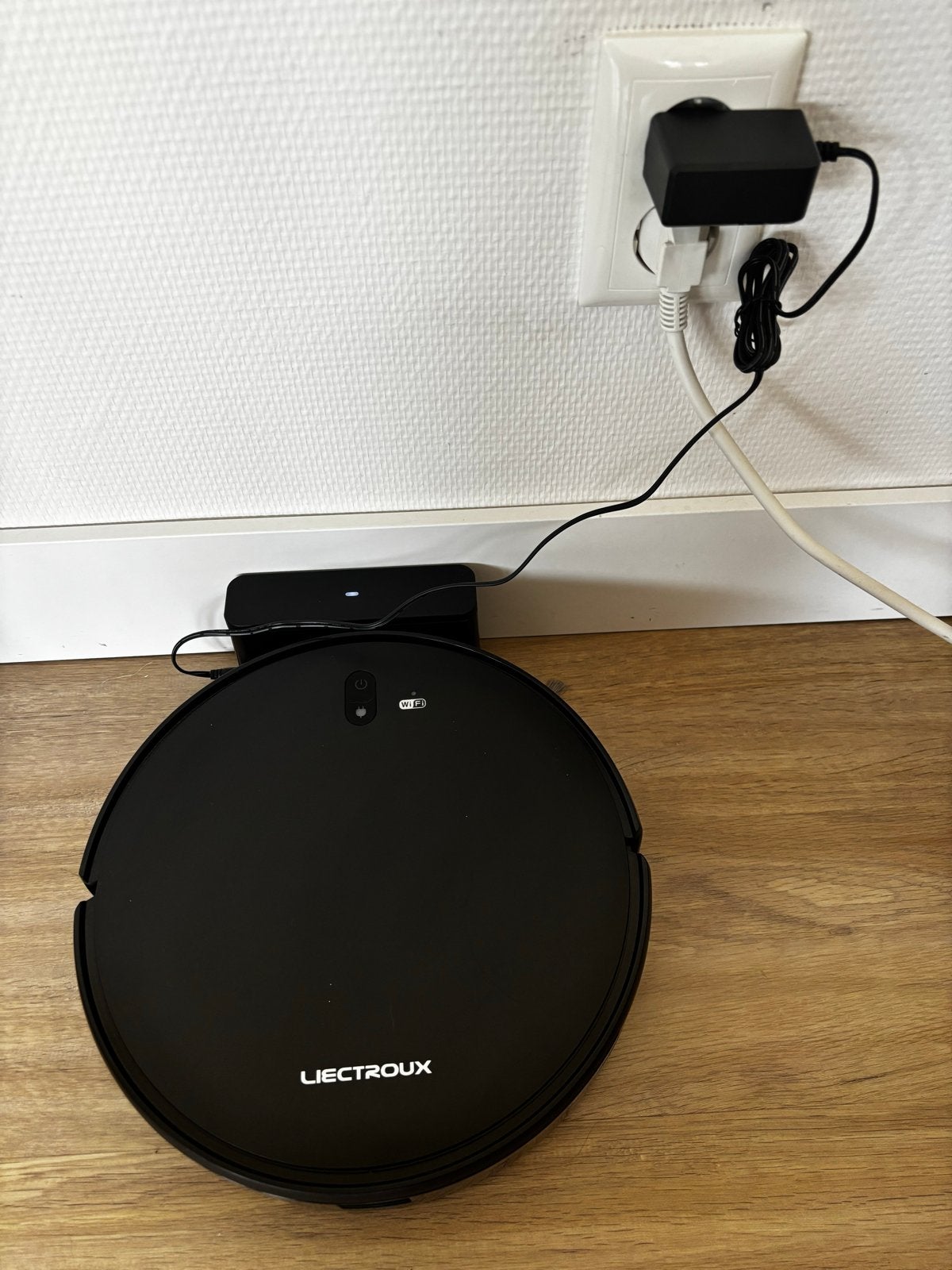 Liectroux Robotstofzuiger met Dweilfunctie en Oplaadstation, Ophalen, Overige merken, Gebruikt, Dweilfunctie
