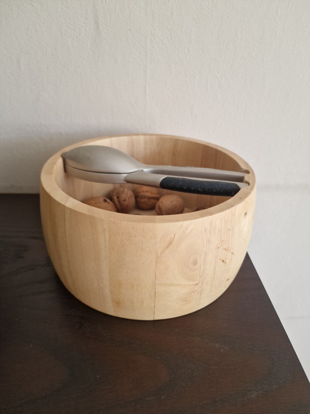 Houten bak voor noten / walnoten inclusief tang, Ophalen of Verzenden