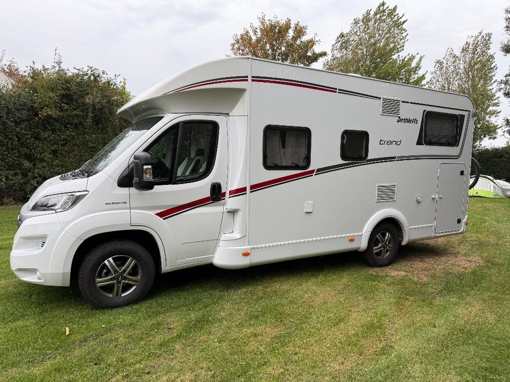 Dethleffs Trend T6717 EB als nieuw - Marktplaats, Afzuigkap, Ringverwarming, Fiat, 6 tot 7 meter