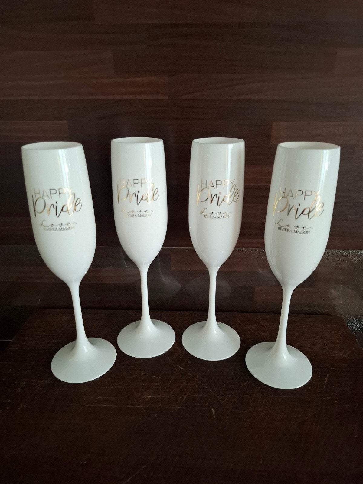 Riviera Maison Happy Pride kunststof Champagneglazen - Set, Overige typen, Kunststof, Ophalen of Verzenden, Zo goed als nieuw