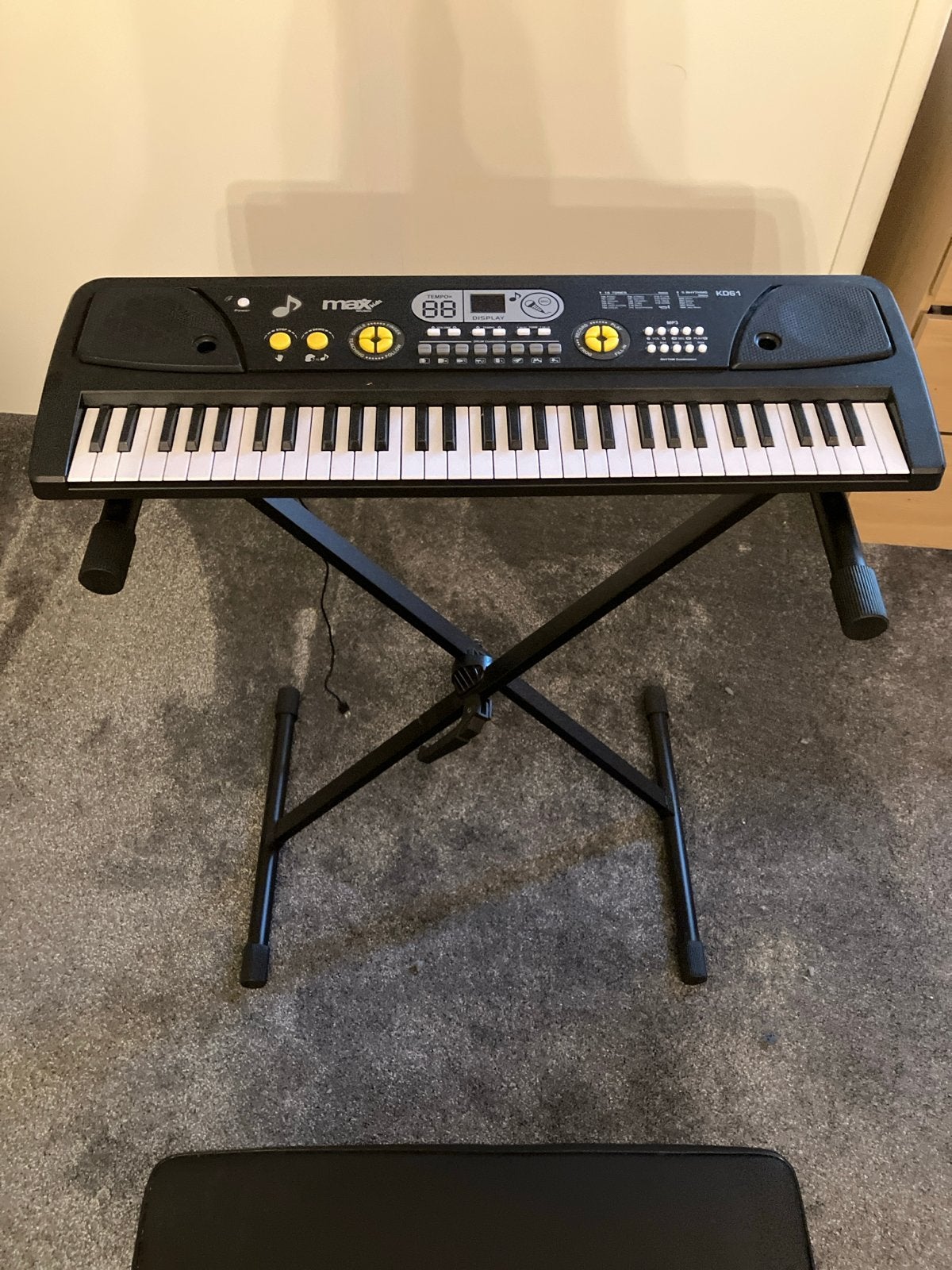 Max KDN1 Keyboard met standaard en krukje, Muziek en Instrumenten, Keyboards, Overige merken, 61 toetsen, Ophalen of Verzenden