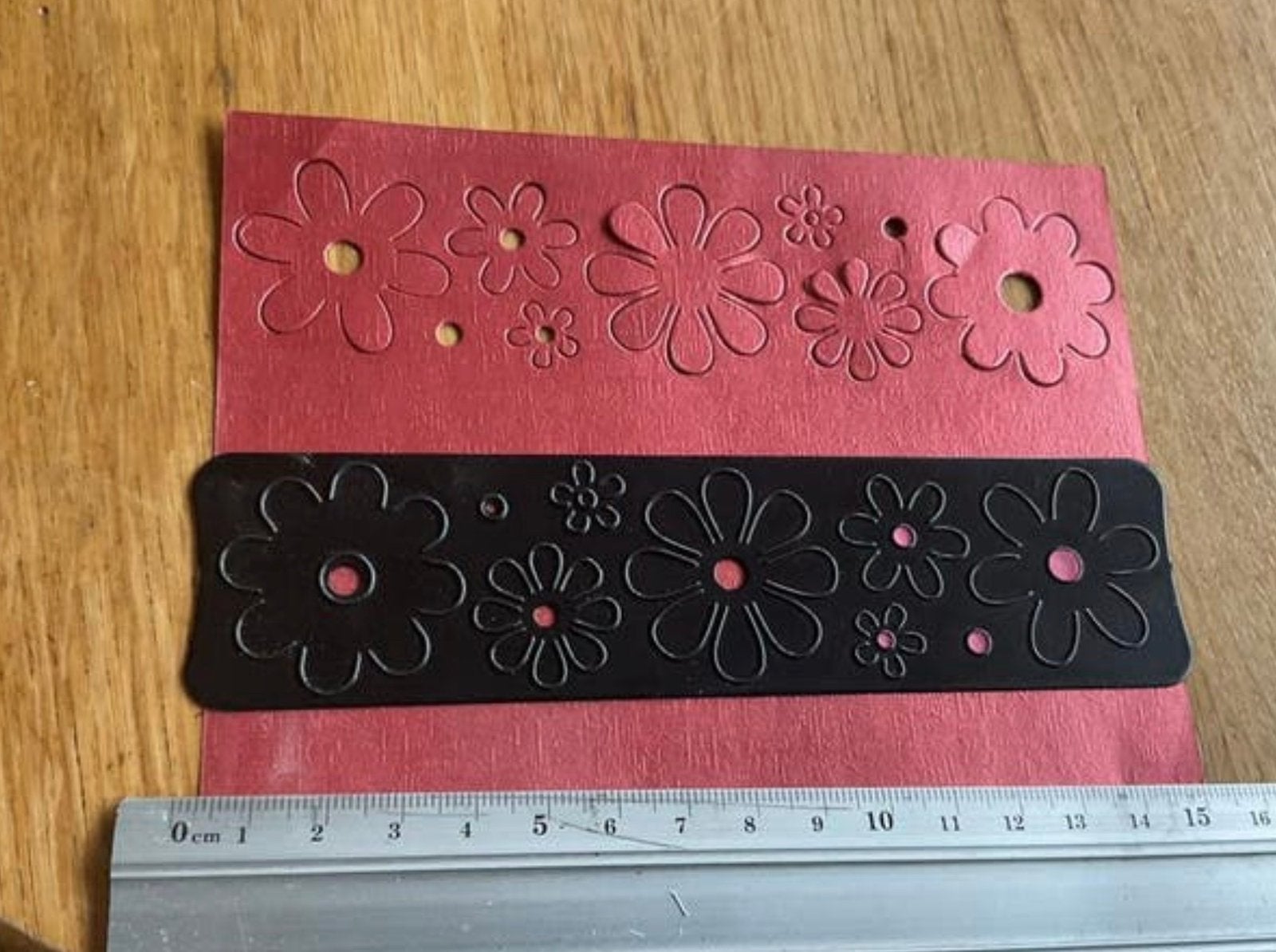 Snijmal rand bloemen van Nellie Snellen 1863, Hobby en Vrije tijd, Kaarten | Zelf maken, Ophalen of Verzenden, Zo goed als nieuw
