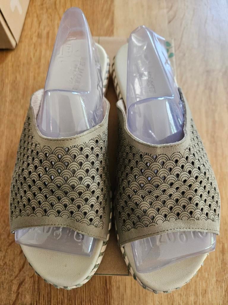 Nieuwe Ilse Jacobsen groen slippers/sandalen maat 39, Ophalen, Nieuw, Sandalen of Muiltjes, Ilse Jacobsen