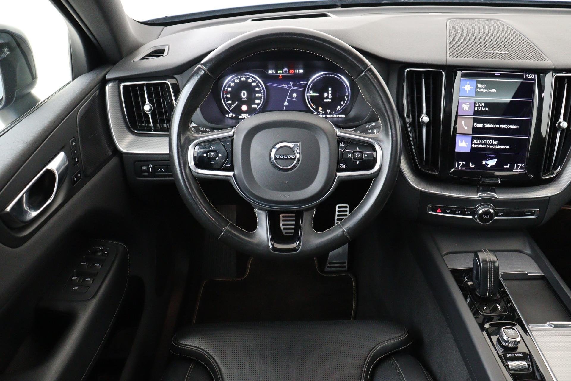 Volvo XC60 T6 RECHARGE AWD R-DESIGN -PANO.DAK|HARMAN/KARDON|, 12 maanden, Gebruikt, Euro 6, Blauw