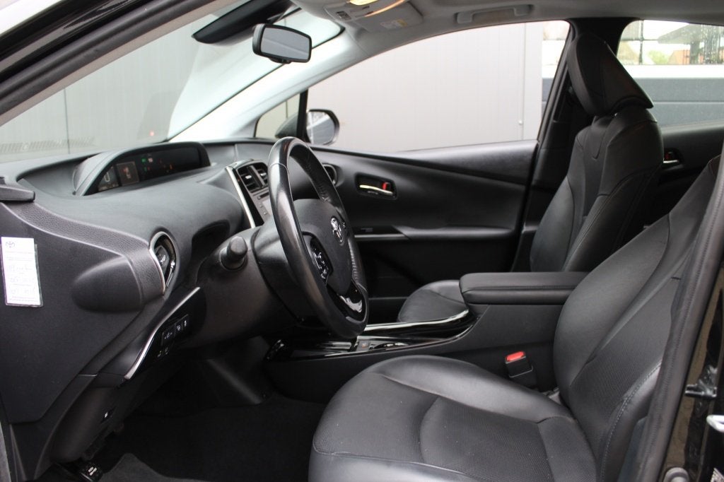 Toyota Prius 1.8 Executive / HUD / Navigatie / Leder / Stoel, Auto's, Automaat, 12 maanden, Bedrijf, Hybride Elektrisch/Benzine