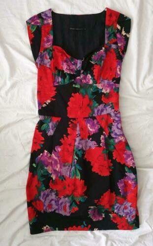 Leuke rood/roze/zwart gebloemde STEPS jurk, Ophalen of Verzenden, Knielengte, Steps, Maat 34 (XS) of kleiner