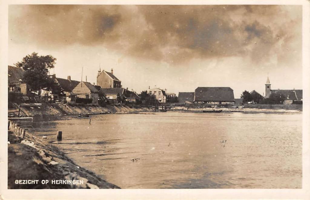 Herkingen  (vroeger aan de Grevelingen of de haven), Ophalen of Verzenden, 1920 tot 1940, Gelopen, Zuid-Holland