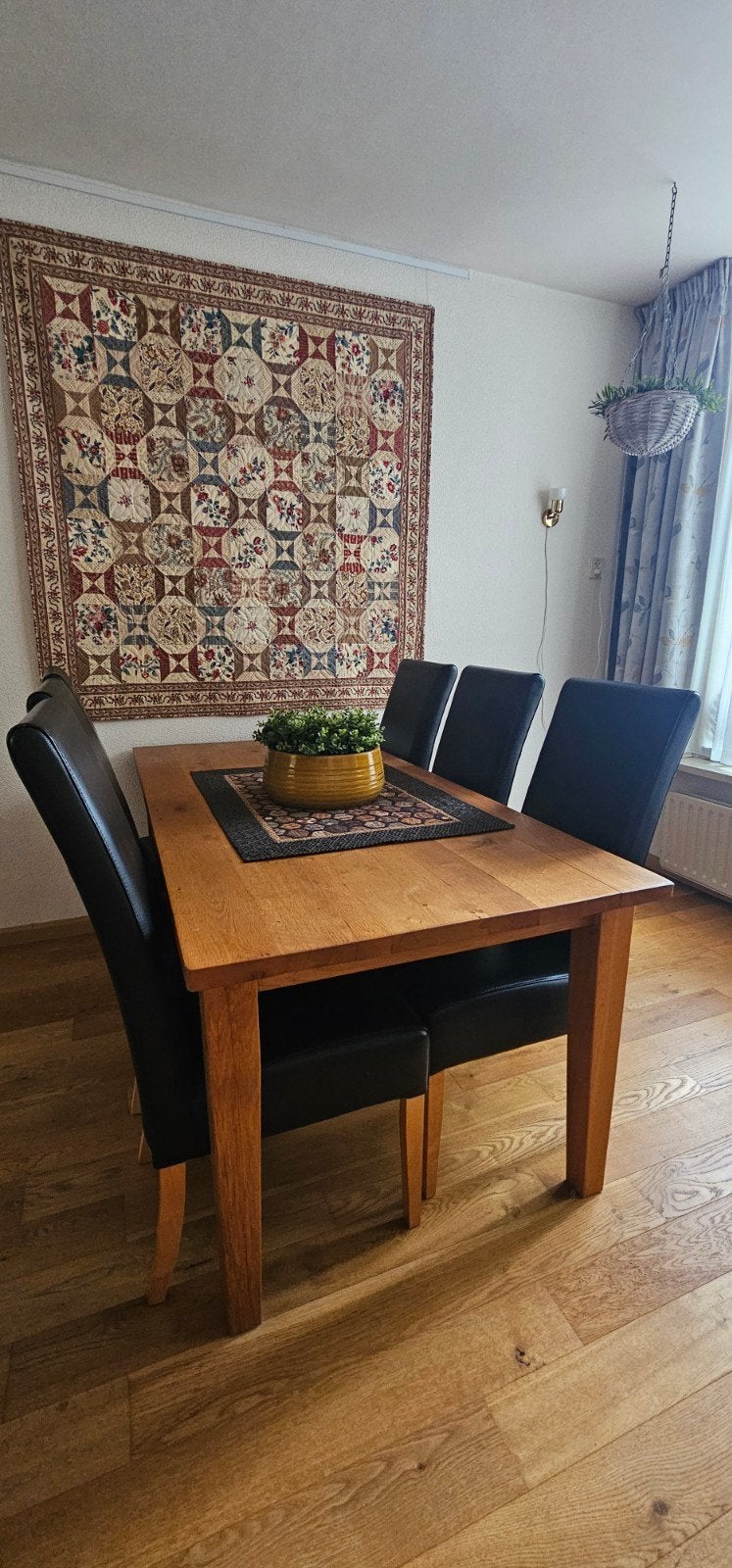 Eikenhouten eettafel met 4 leren stoelen, Ophalen, 100 tot 150 cm, 50 tot 100 cm, Zo goed als nieuw