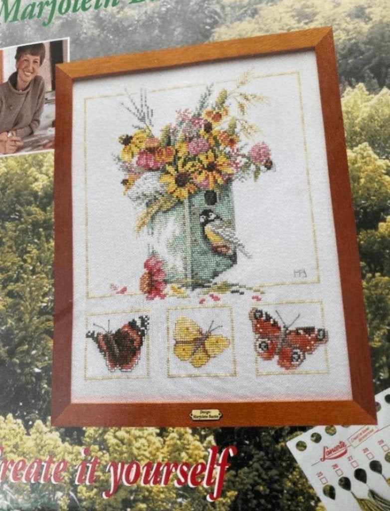 BORDUURPAKKET LANARTE M. BASTIN BIRDHOUSE & BUTTERFLIES, Verzenden, Nieuw, Handborduren, Borduurpakket