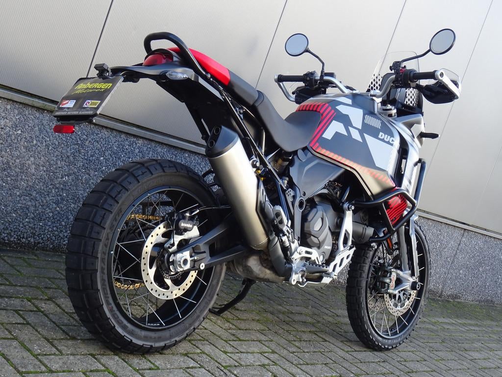 Ducati DESERT X (bj 2023), 950 cc, Bedrijf, Toermotor