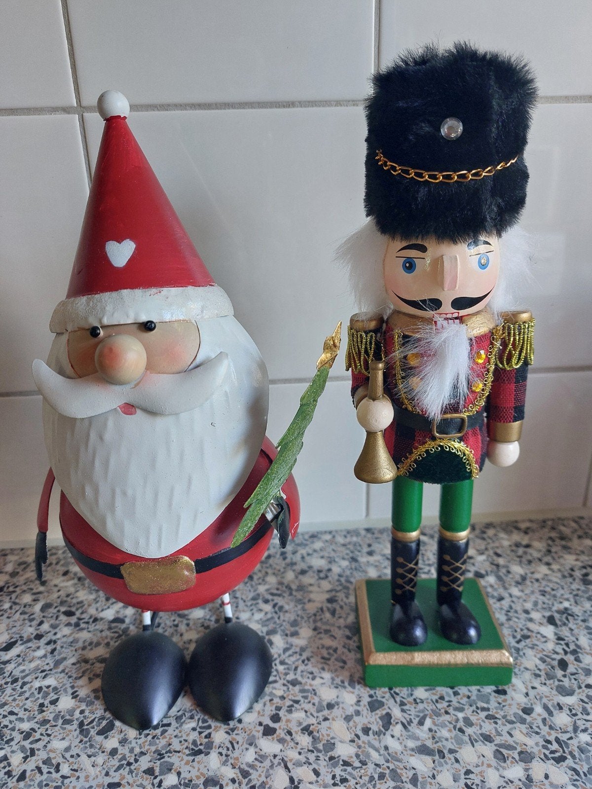 notenkraker hout en kerstman metaal, Ophalen of Verzenden, Zo goed als nieuw