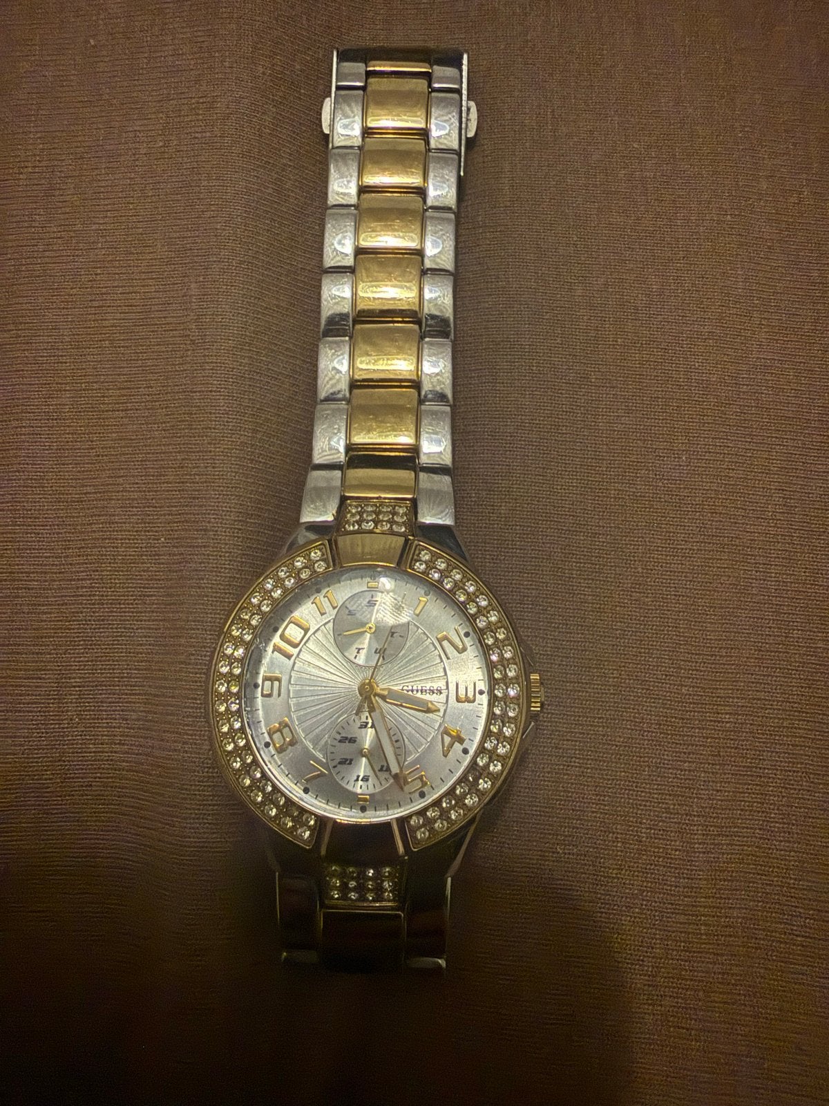 Guess Dameshorloge met Strass - Zilver/Goud, Gebruikt, Staal, Guess, Polshorloge
