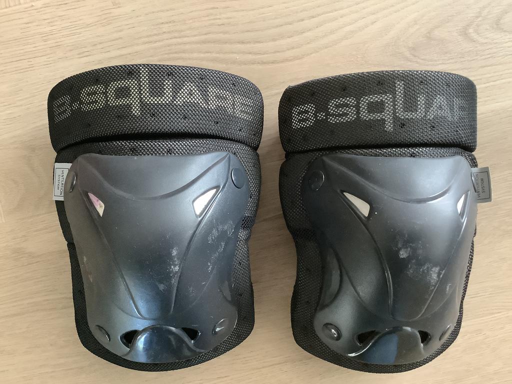 Elleboogbeschermers maat L XL skeeleren skaten etc b-square, Sport en Fitness, Ophalen of Verzenden, Kinderen, Bescherming