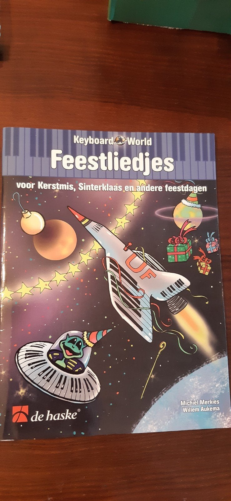 Notenboek feestliedjes, Muziek en Instrumenten, Ophalen of Verzenden, Nieuw, Overige aantallen, Overige merken