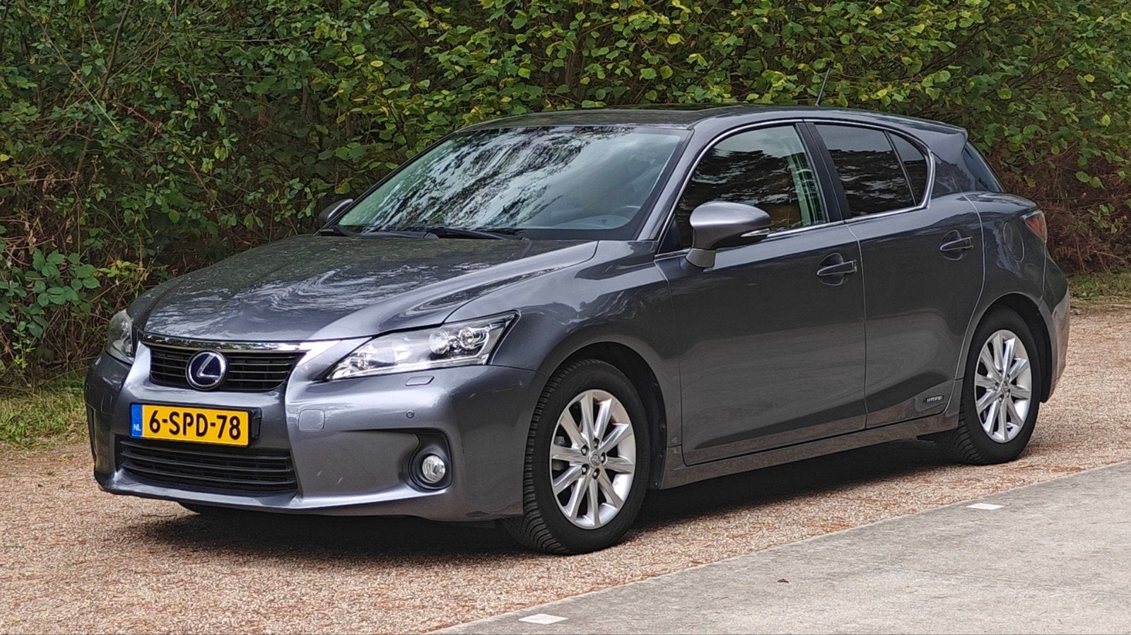 Lexus CT-H 200H 1.8 Hybrid 2013 Grijs, Auto's, Lexus, CT-H, Te koop, Hatchback, Kunstmatig leder