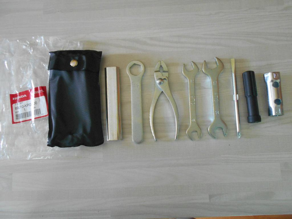Honda Ori Gereedschap Setje MONKEY-DAX-CHALY-C50-XL-SS50-CY, Verzenden, Nieuw, Frame, Overige merken