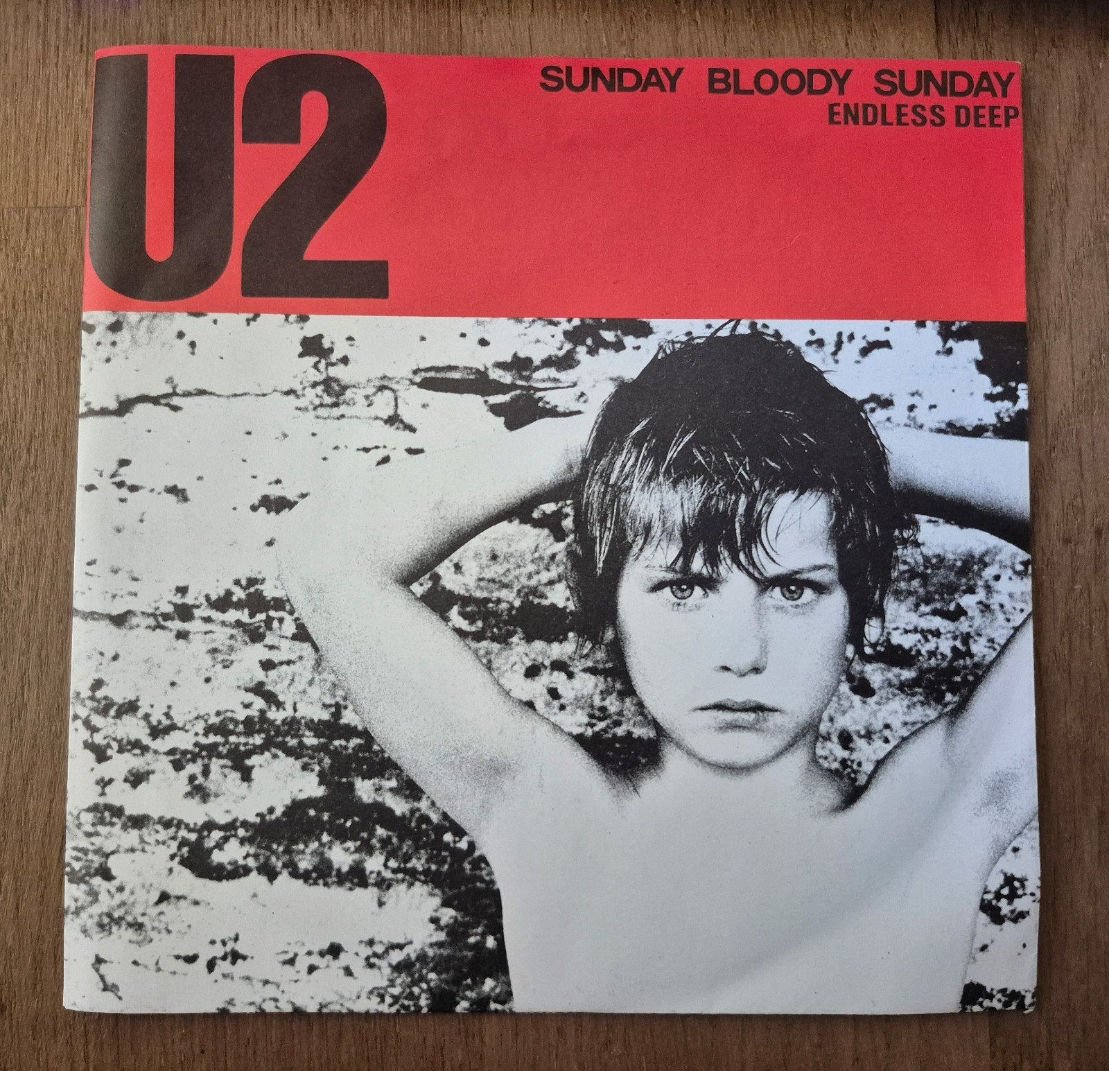 U2 - Sunday Bloody Sunday / Endless Deep 7" Single, Gebruikt, 7 inch, Ophalen of Verzenden, EP