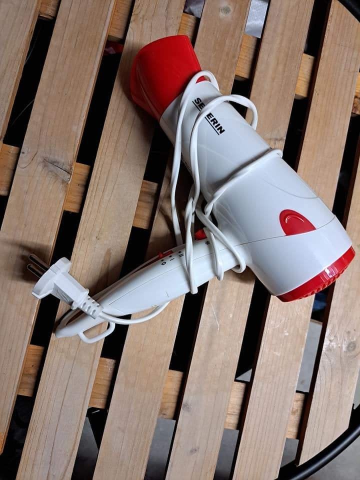 Haardroger Severin, ofwel Philips Essential Care Airstyler, Ophalen of Verzenden, Zo goed als nieuw, Föhn of Haardroger