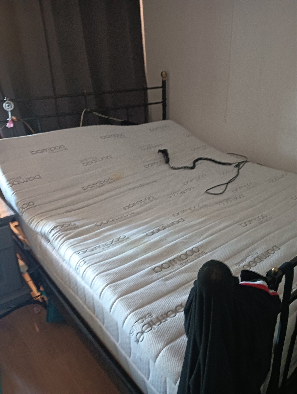 Een compleet bed met elektrische bodem, Huis en Inrichting, Slaapkamer | Bedden, Ophalen, Gebruikt, Tweepersoons, 180 cm