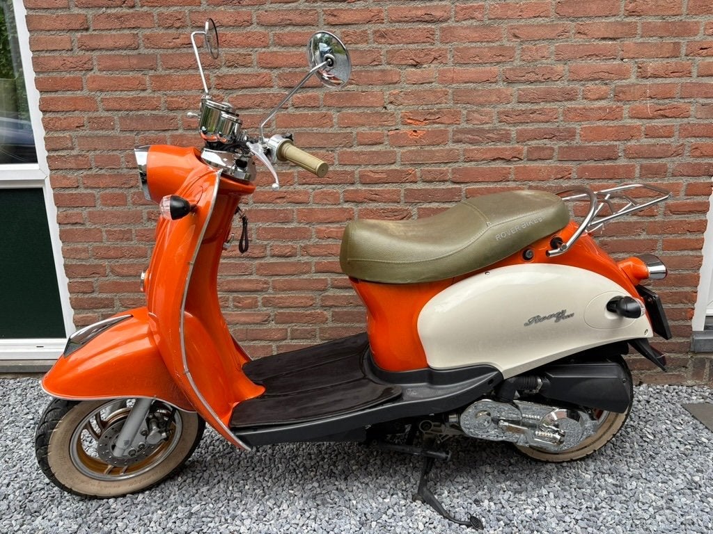Rover Fun met Slot & Helm | 1e eigen. | Vespa | 50cc 4-takt, Fietsen en Brommers, Ophalen, Gebruikt, Overige modellen, Maximaal 45 km/u