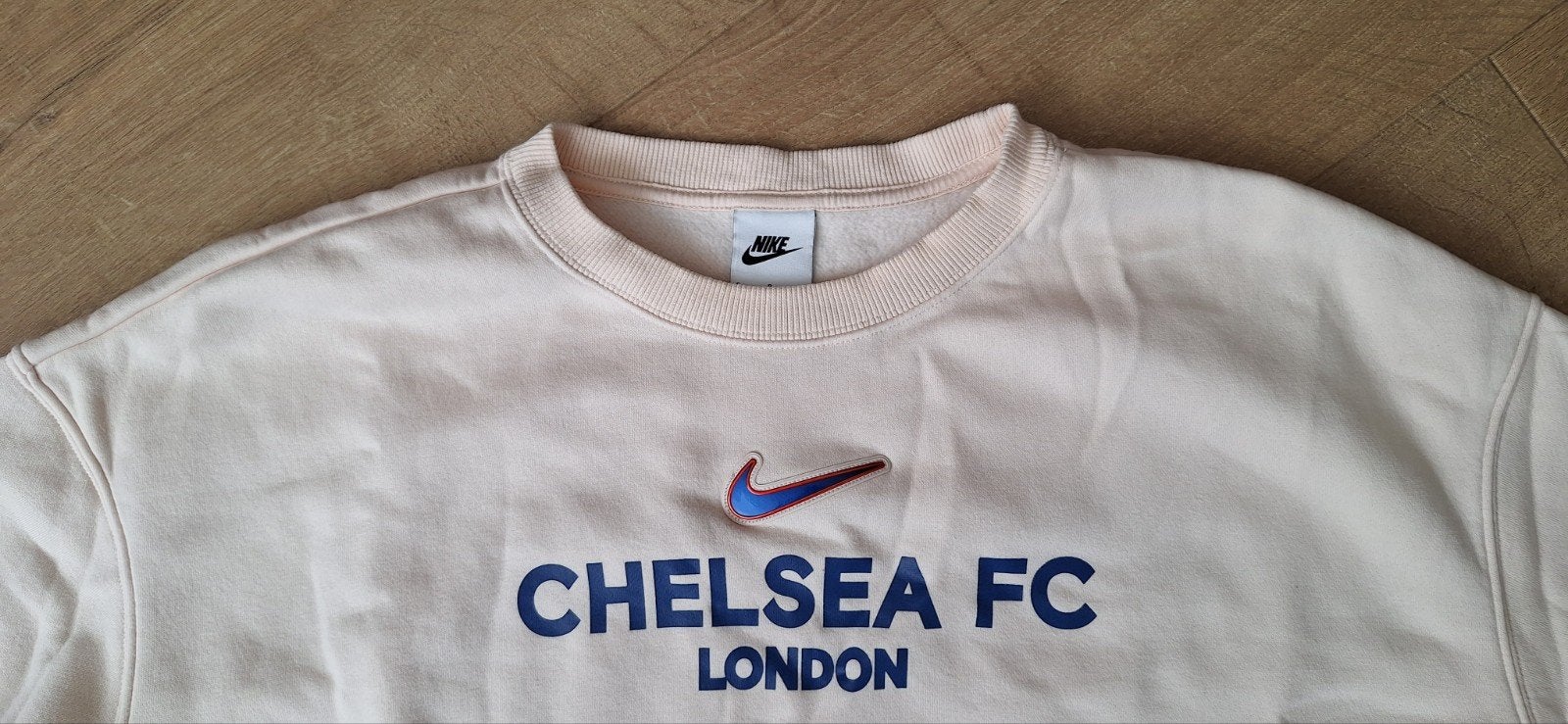 Nike Chelsea FC London sweater - Zo goed als nieuw, Maat 38/40 (M), Beige, Nike, Ophalen of Verzenden