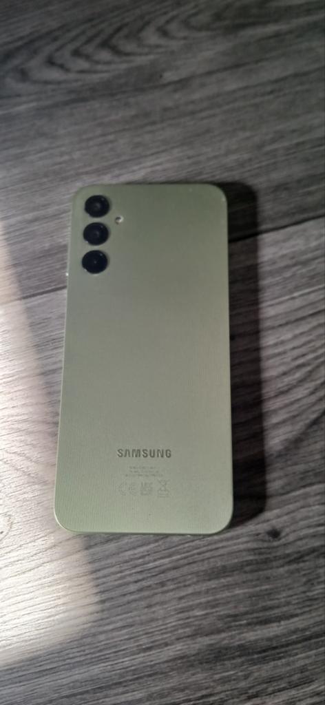 Samsung Galaxy A14 - Groen (met barsten), Telecommunicatie, Mobiele telefoons | Samsung, Ophalen of Verzenden, Gebruikt, Overige kleuren