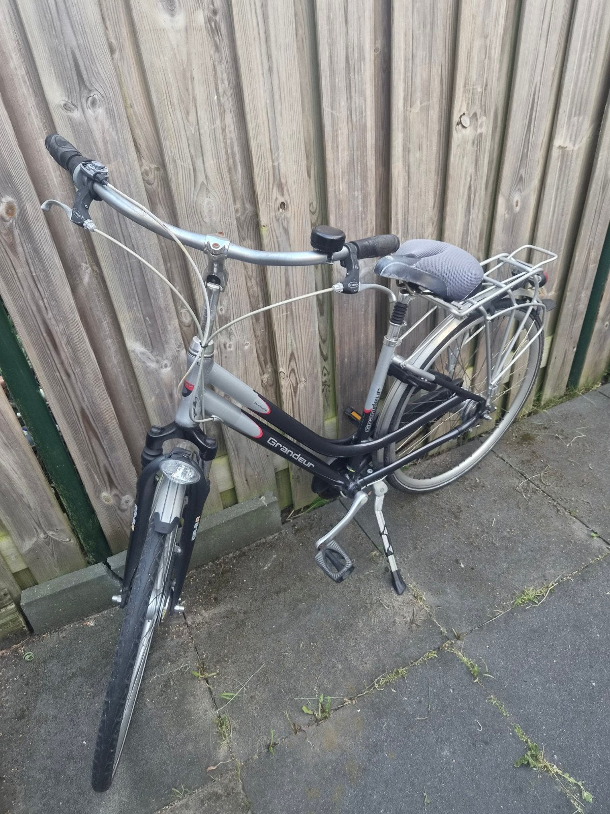 Damesfiets - opknapper, Fietsen en Brommers, Ophalen, Gebruikt
