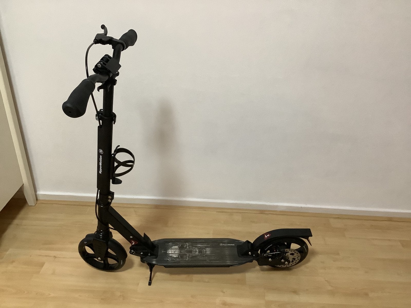Opvouwbare step met schijfrem en fleshouder, Fietsen en Brommers, Steps, Ophalen, Zo goed als nieuw, Gewone step