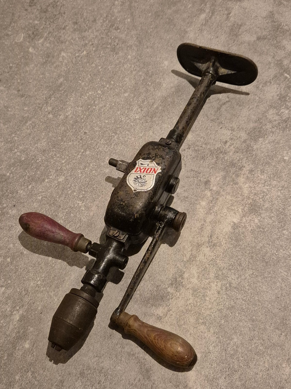 Antieke Ixion handboor, Antiek en Kunst, Antiek | Gereedschap en Instrumenten, Ophalen