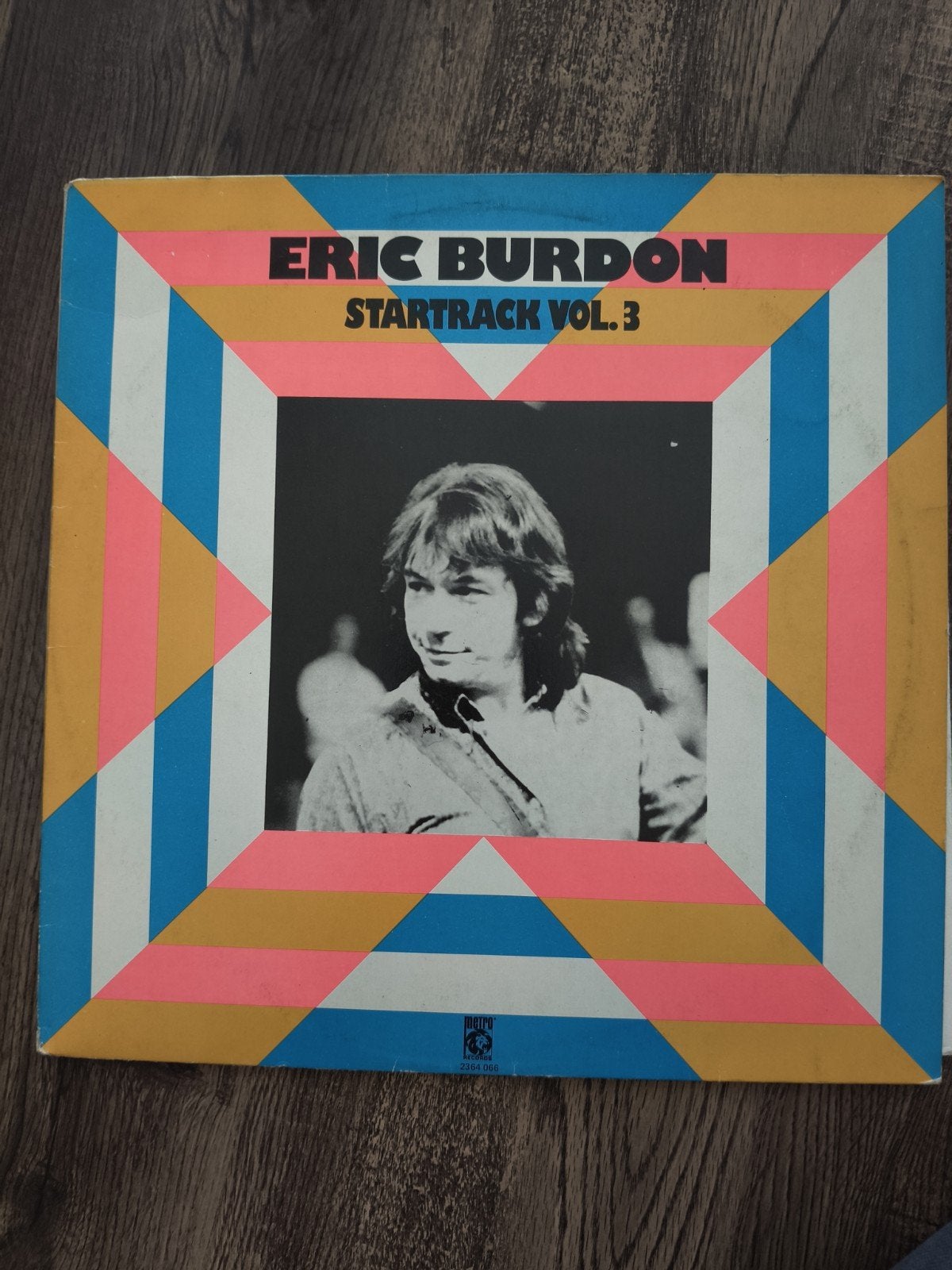 Eric Burdon - Startrack Vol. 3 LP (1974) Rock Vinyl, Cd's en Dvd's, Vinyl | Rock, LP, Gebruikt, Ophalen of Verzenden, Classic Rock