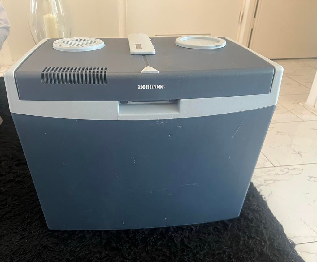 Mobicool Elektrische Koelbox - Ideaal voor onderweg, Caravans en Kamperen, Ophalen of Verzenden, Zo goed als nieuw, Koelbox, Elektrisch