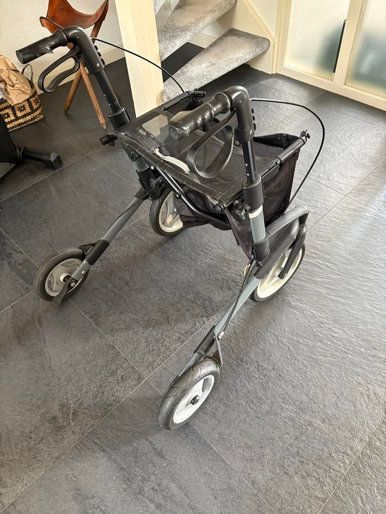 Nog een prima rollator!, Ophalen, Opvouwbaar, Gebruikt