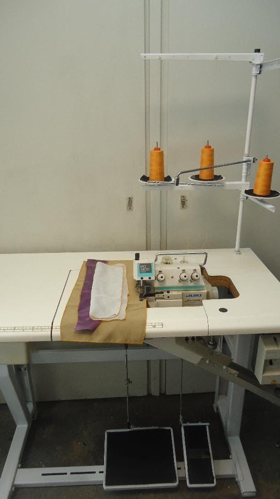 Industrie  Naaimachine Juki 3 draads Babylock, Hobby en Vrije tijd, Overige merken, Gebruikt, Ophalen of Verzenden, Naaimachine