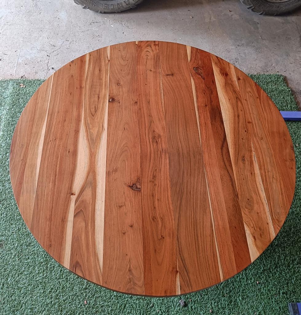 Ronde eettafel massief mangohout 135 cm doorsnede, 75 cm hg, Gebruikt, Rond, Vier personen, Ophalen